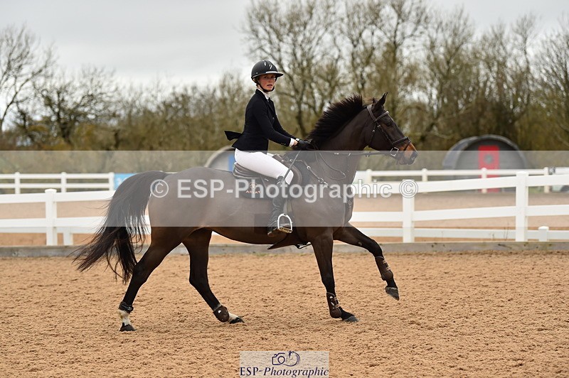 231122A-133854-00469 - Cls 5 Foxhunter & 1.20m Open