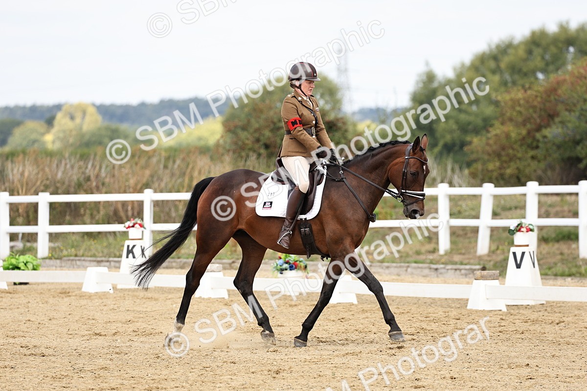 SBM_018297 - Class 16 - Novice 5 - 11.12-12.01