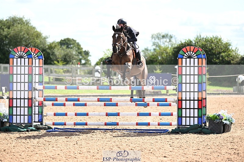 240913A-123033-04372 - Cls 15 Snr Foxhunter