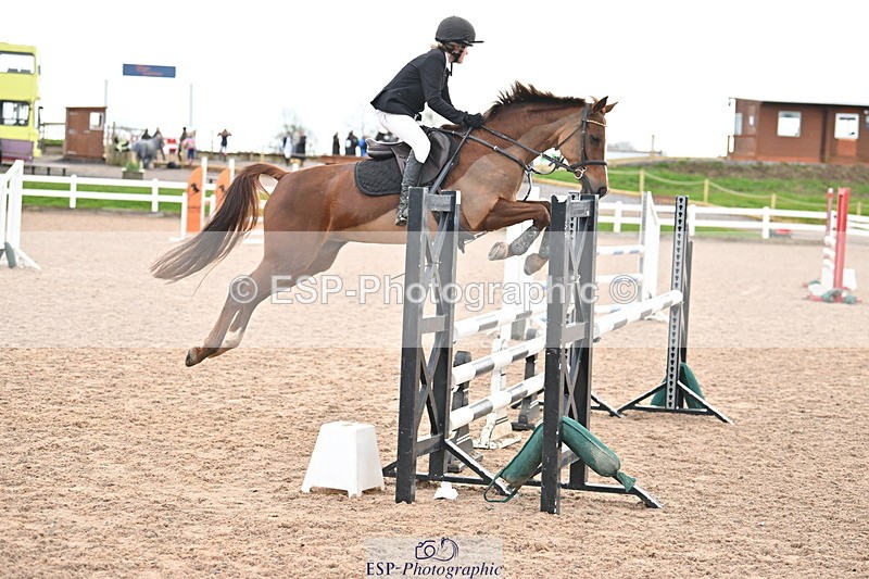 240310A-111819-02286 - Cls 4 Pony Discovery and 90cm Open