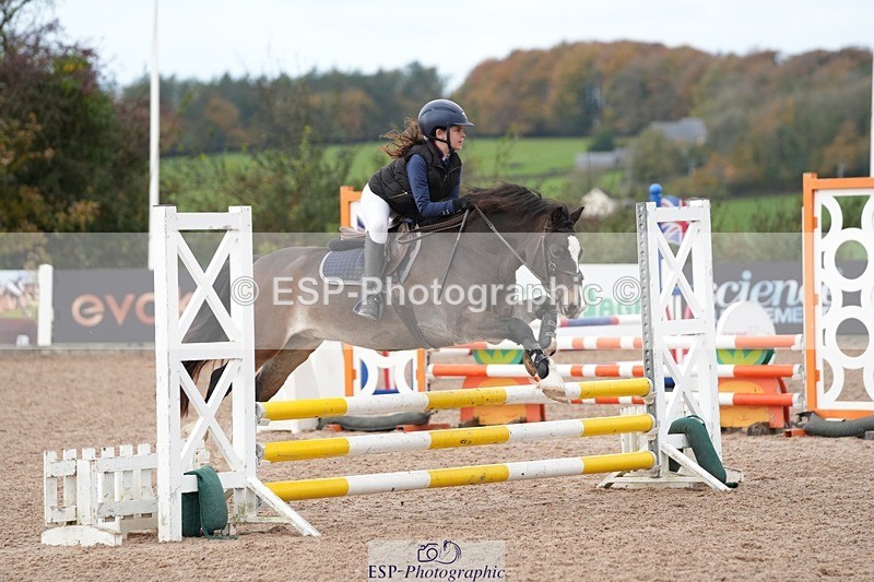 251026-112419-01903 - Cls 1+2 10yr and under 128cm and 70cm Open