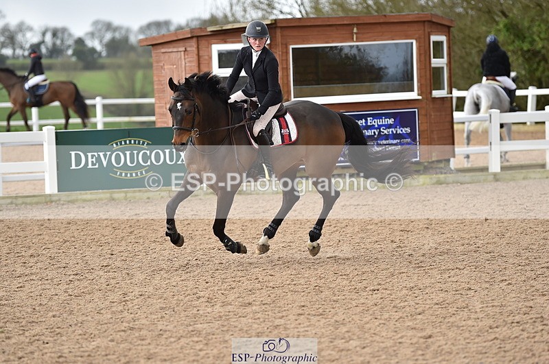 240327A-130144-00500 - Cls 4 Newcomers and 1.10m Open