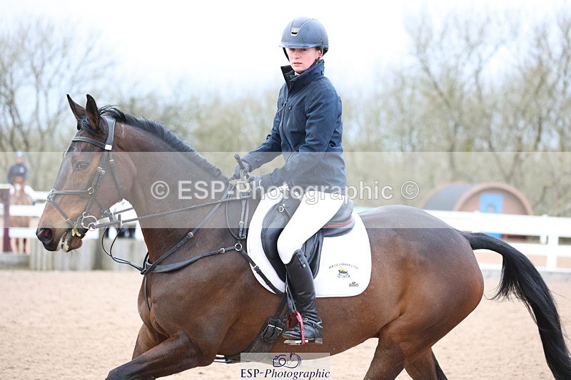 240223A-145027-02001 - Cls 6 Foxhunter and 1.20m Open