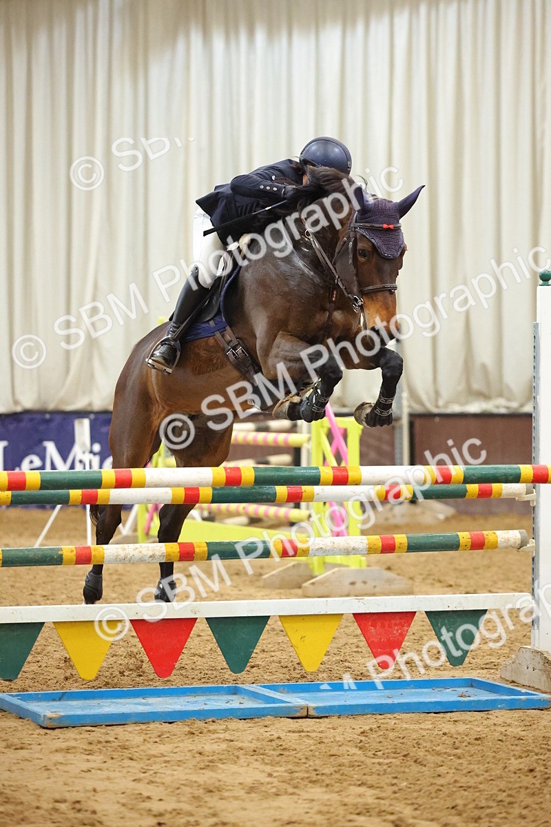 SBM_001502 - Class 4 - Senior Newcomer - 1.10m