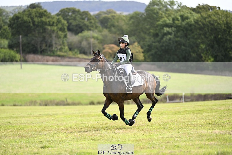 240825X-104828-31434 - 70cm XC 10.00 to 11.00