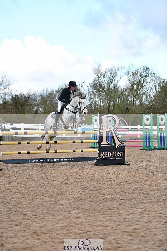 231110A-142900-00764 - Cls 6 Foxhunter & 1.20m Open
