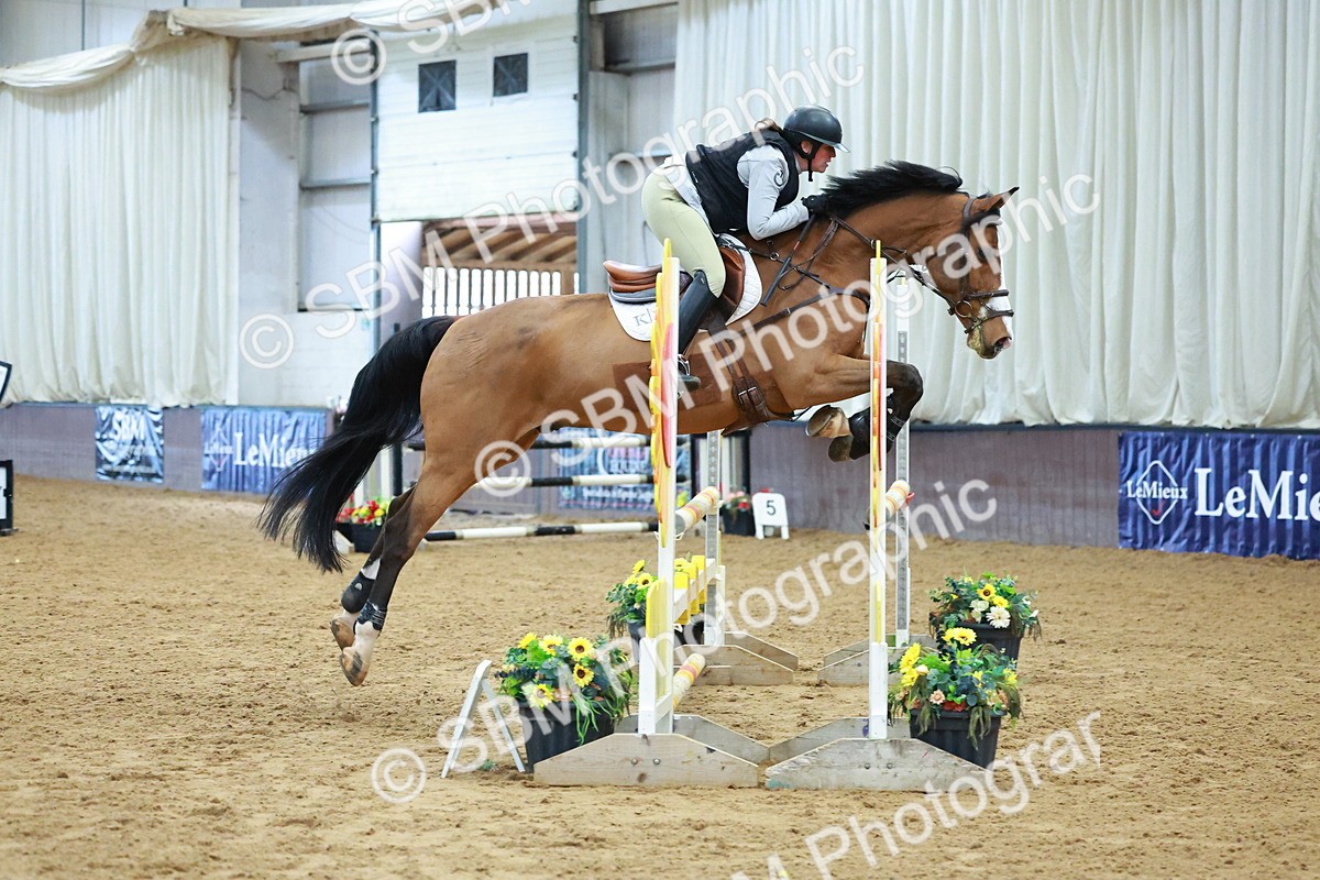 SBM_006596 - Class 17 - Senior Discovery - 1.00m