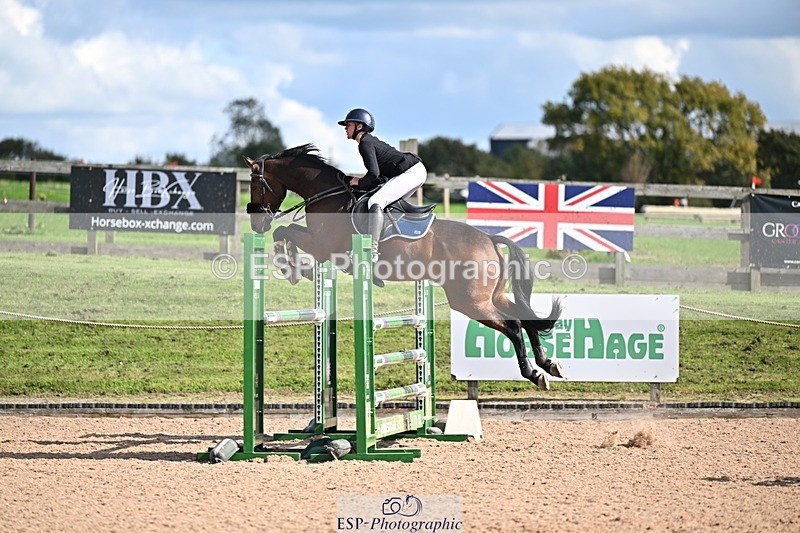 250924-135516-00485 - Cls 6 Foxhunter and 1.20m Open