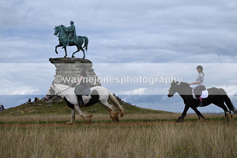 DSC_6666 - Time at Statue 12:45 to 13:15
