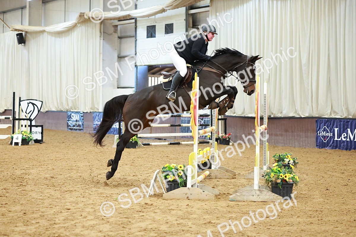 SBM_007236 - Class 19 - Senior Newcomers 1.10m