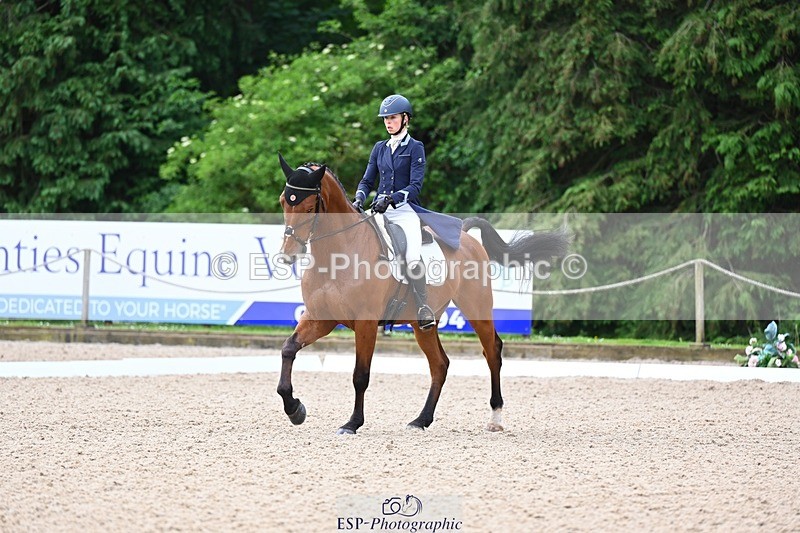 240524-090024-07616 - 501-BRUNO_FG-Edie_Campbell