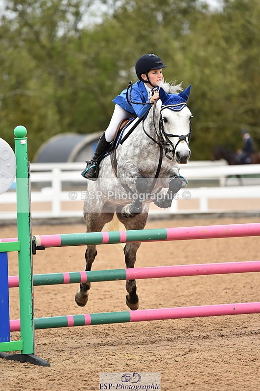 231028A-131704-01651 - Cls 4 Newcomers & 1m Open