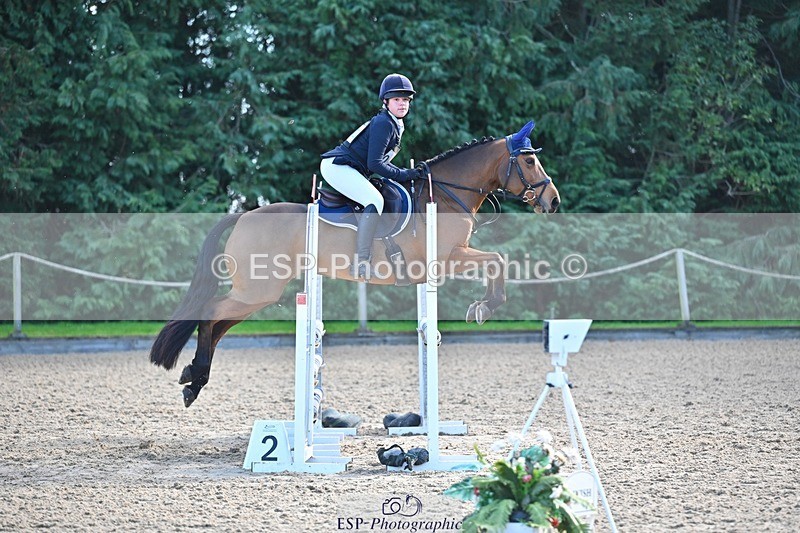 241027-110019-16560 - 373-Isabelle.Thwaite-BEACH.LADY