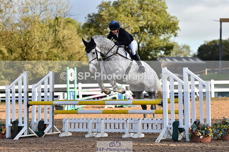 231014A-090900-03642 - Cls 12 British Novice & 90cm Open