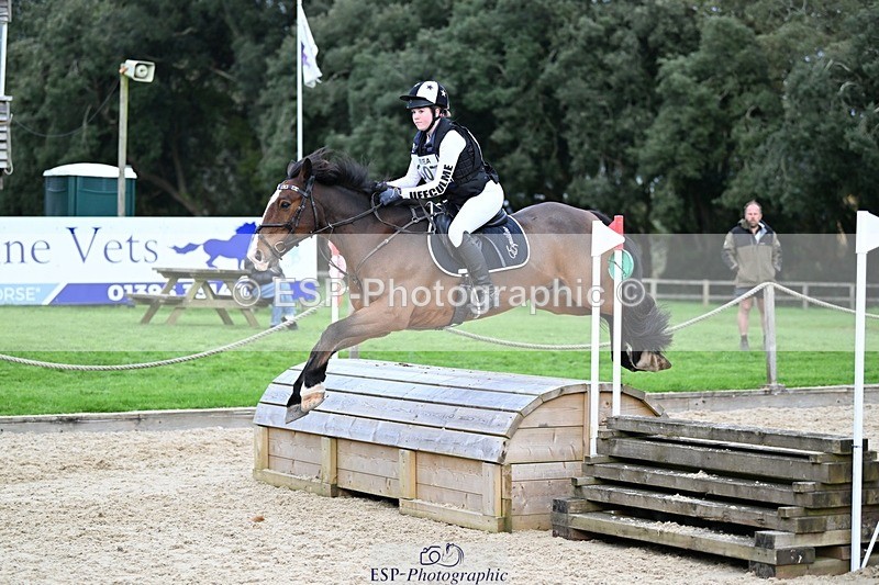 241117-141034-04454 - Cls 3 90-95cm 14.00 to 15.00