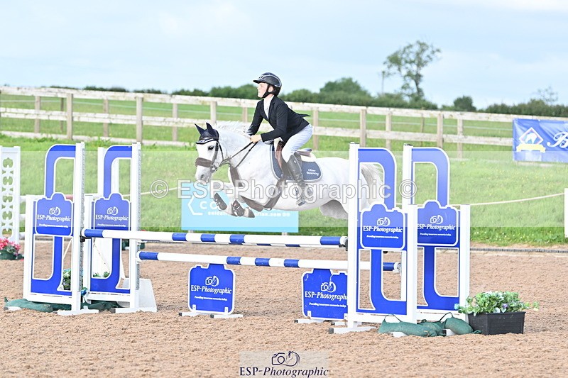 240628A-192248-01901 - Cls 7 Graham Heath 128cm + 138cm