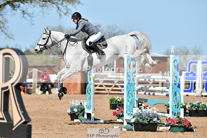 240420A-120148-10842 - Cls 3, 2 Star Small Tour 1.30m