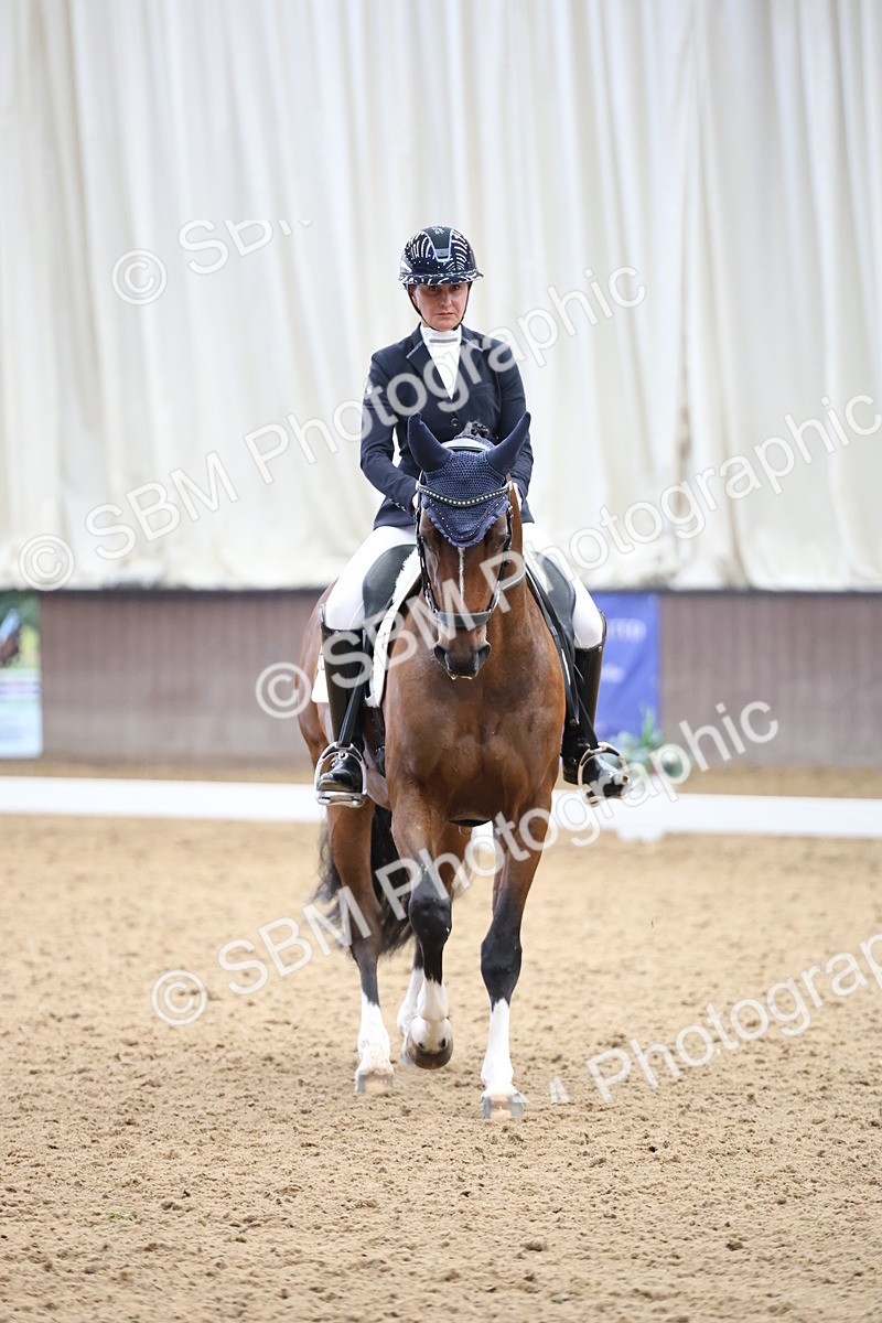 SBM_002876 - Class 5 - Novice 6 Gold - 10.24-11.30