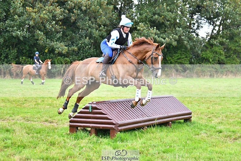 230817-130404-02828 - Abbie's 1st Group - XC