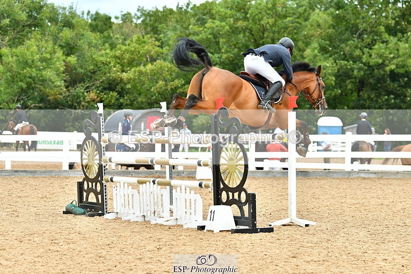 230721A-141441-06813 - Cls 22, 1 Star Gold 1.30m