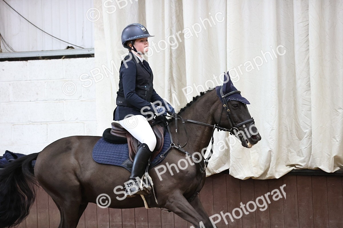 SBM_002713 - Class 6 - Pony Newcomers 1.00m Open