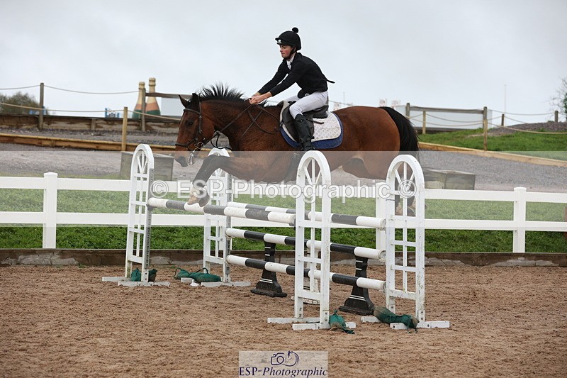 231112A-124721-04185 - Cls 19 Snr 1.05m Open