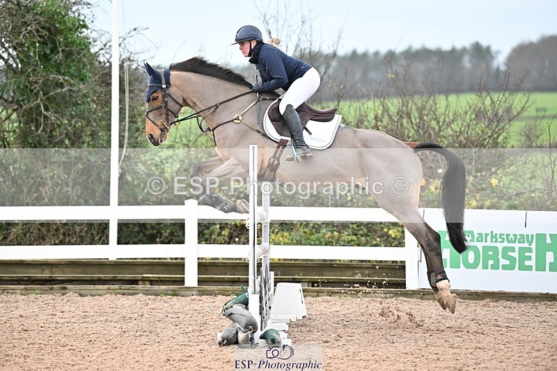 241206-124301-00796 - Cls 5 Newcomers and 1.10m Open