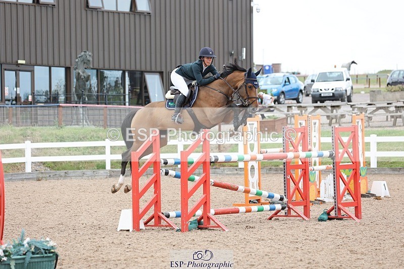 250625-152210-01385 - Cls 6 Foxhunter and 1.20m Open
