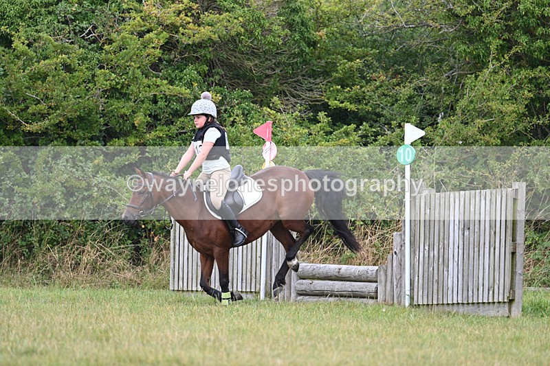 WJ7_5992 - 40cm XC Time 10:57 to 11:30