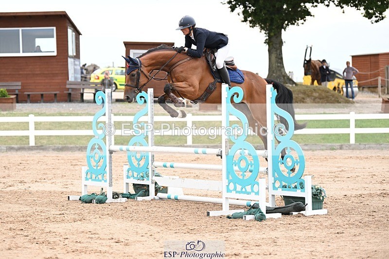 250727-085853-08660 - Cls 31 British Novice and 90cm