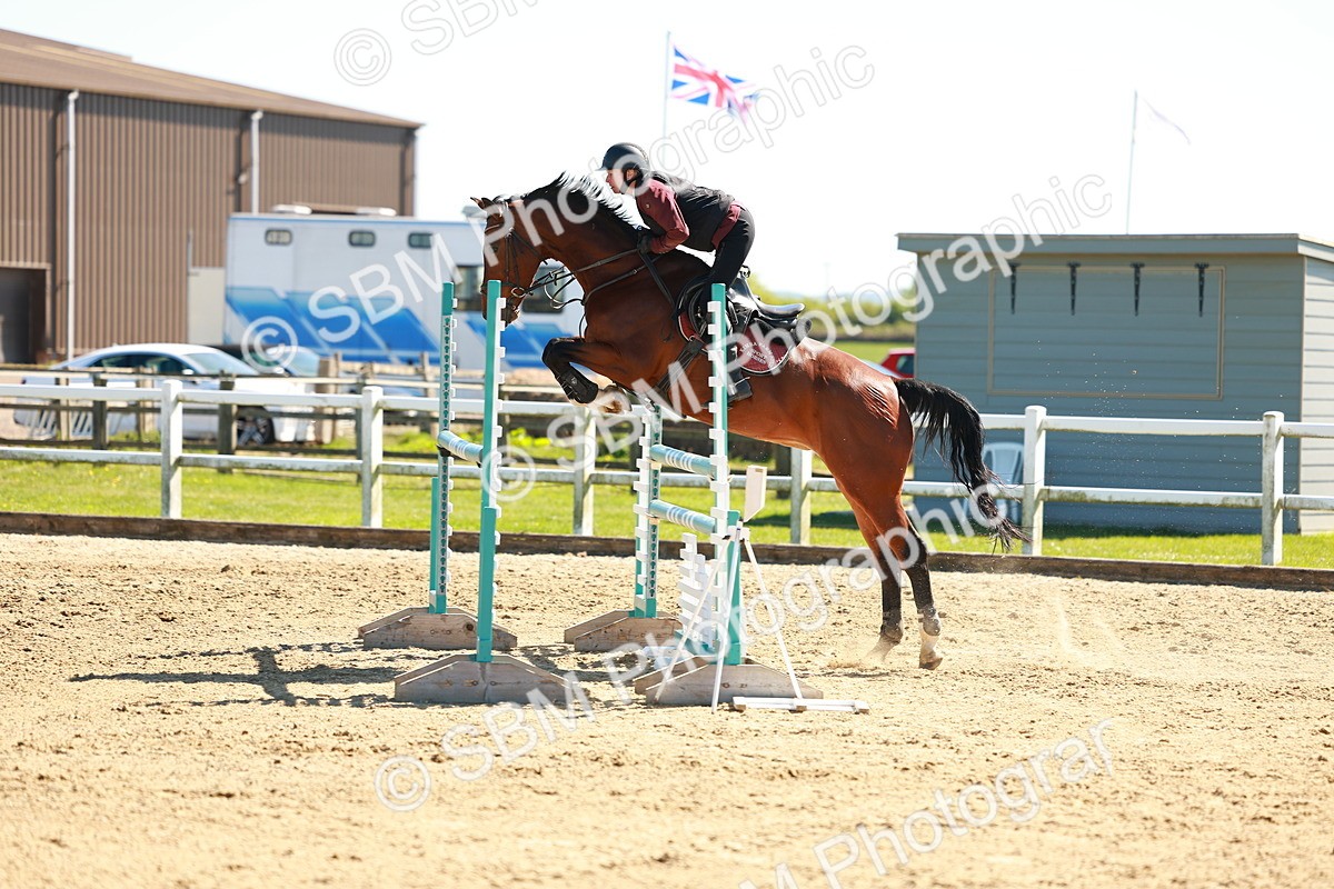 SBM_001875 - Class 5 - Senior Foxhunter - 1.20m