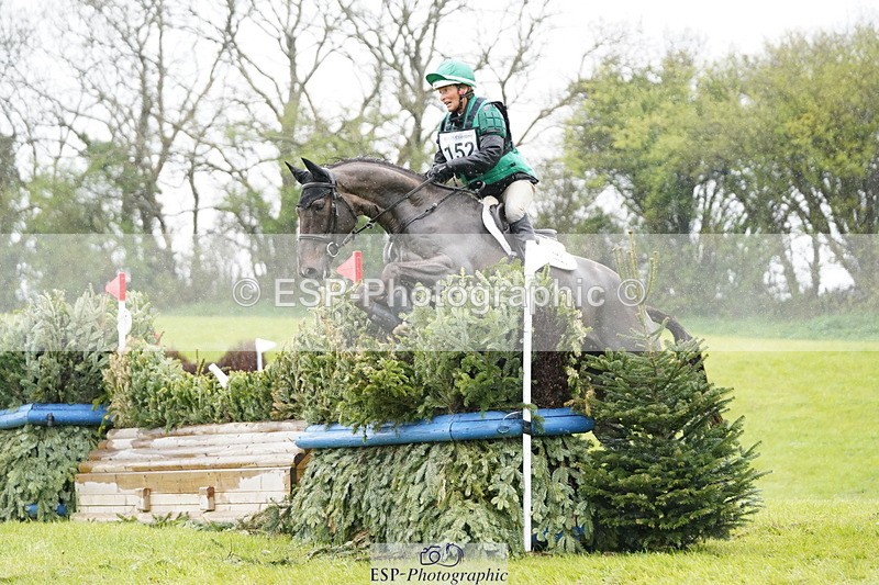 250418-131832-04686 - 152-Mary.King-DSL.KING.DERMOT