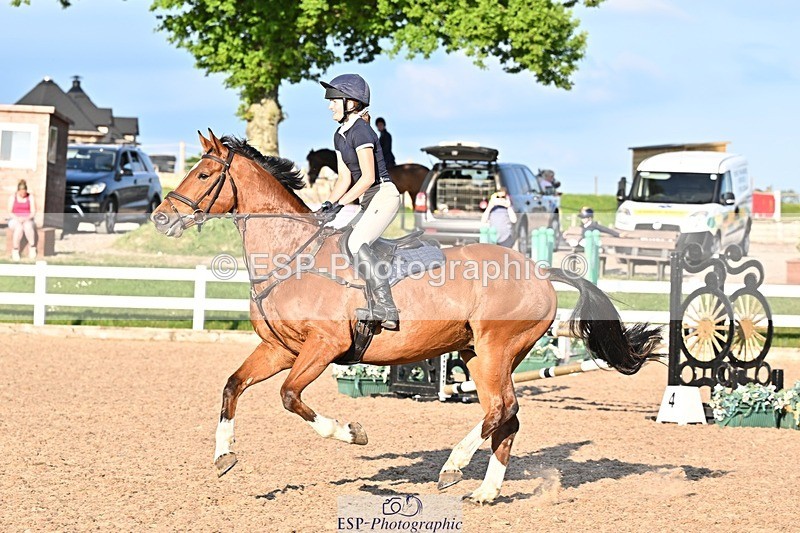 250513-184603-00998 - 90cm