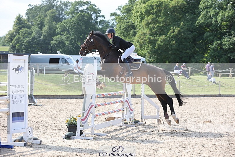 250614A-165140-08402 - Cls 30 1.05m Amateur Q and Open