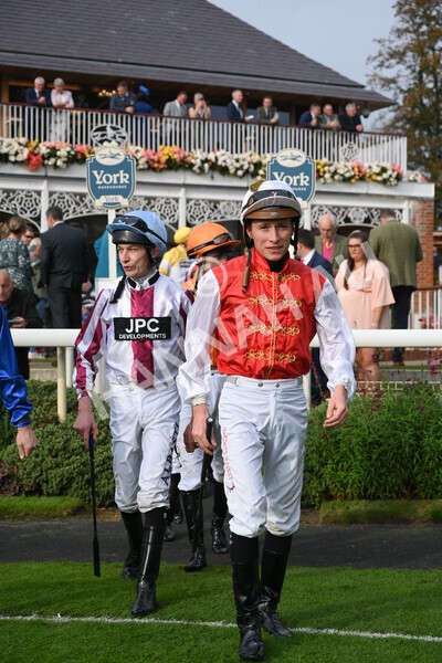 yr09102021r4-4 - Race 4 3.15pm Coral Sprint Trophy Handicap