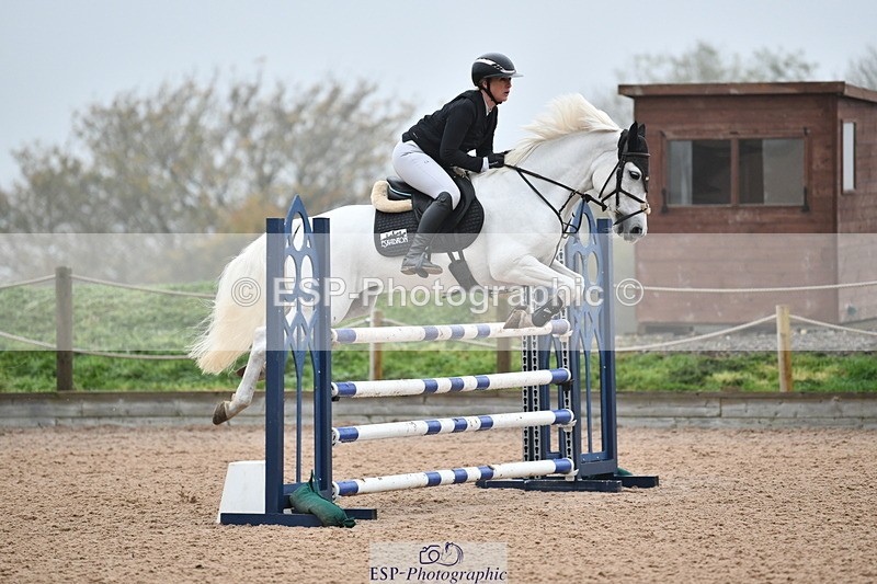 241102A-145711-05975 - SAT Cls 11 Snr 1.05m