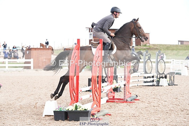 250805-160206-00211 - 70cm