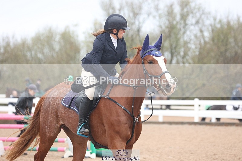 231112A-103544-03363 - Cls 17 Blue Chip Novice Winter Qualifier