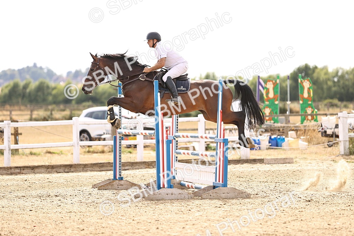 SBM_001582 - Class 6 - Senior Newcomers 1.10m