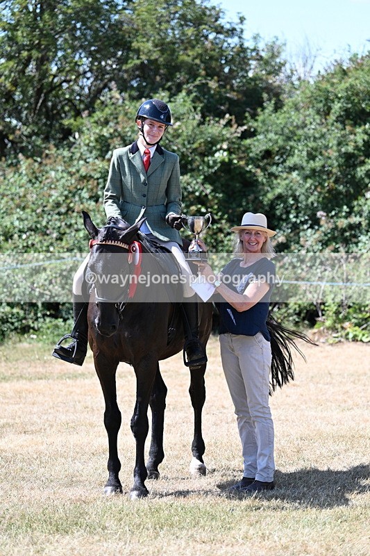 WJ7_3748 - Class 8 Ridden Veterans