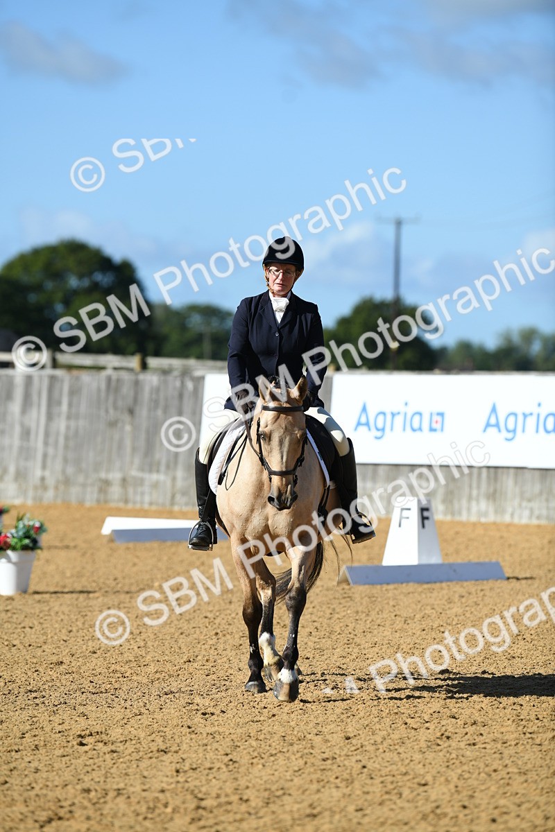 SBM_02793 - D7 Small Tour Championship Prelim 1