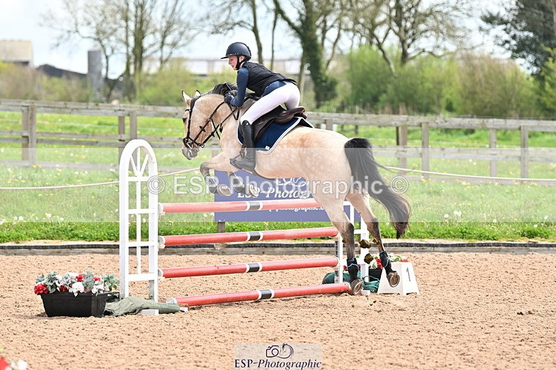 240506A-123620-08721 - Cls 5 Pony Foxhunter & 1.10m Open