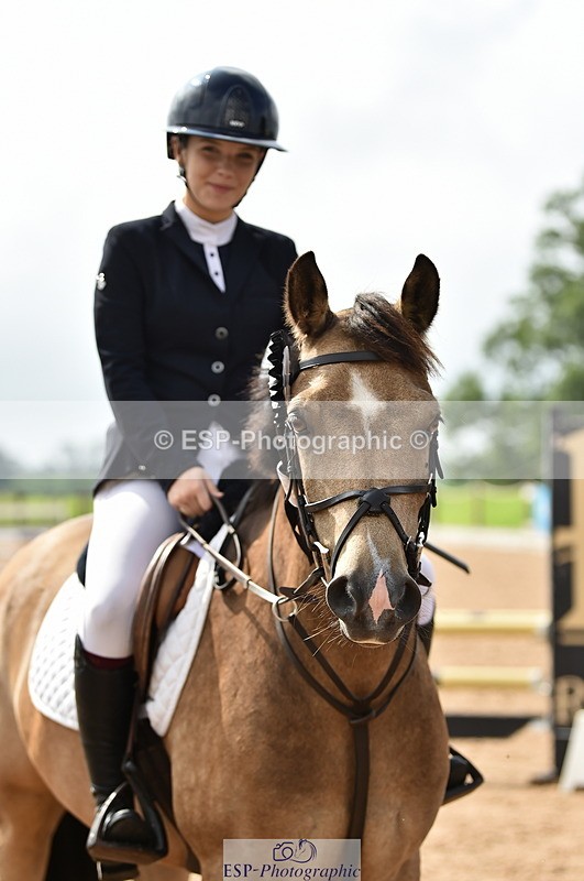 230902A-120500-00921 - Cls 2B Pony Small 80cm