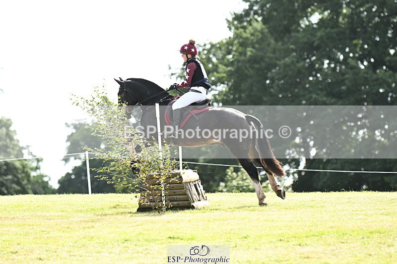 240825X-111350-31987 - 70cm XC 11.00 to 12.00