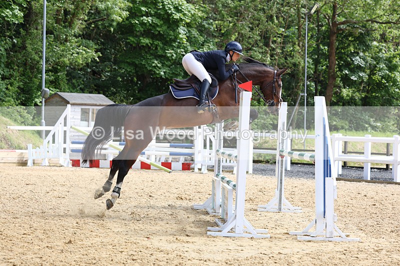 3E7A1160 - Class 13: Senior Newcomers/1.10m open