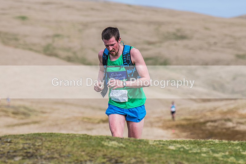 Arant haw-144 - Kendal Winter League Arant Haw Fell Races Sunday 2nd April 2023