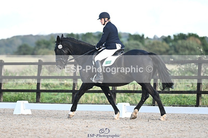 231105-144147-02448 - Cls 5 Novice 27 Start to 15.30 break