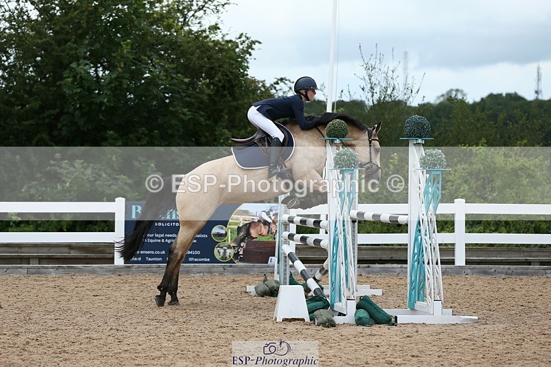 230716A-144319-04005 - Class 25a Pony Fox & 1.10 Open