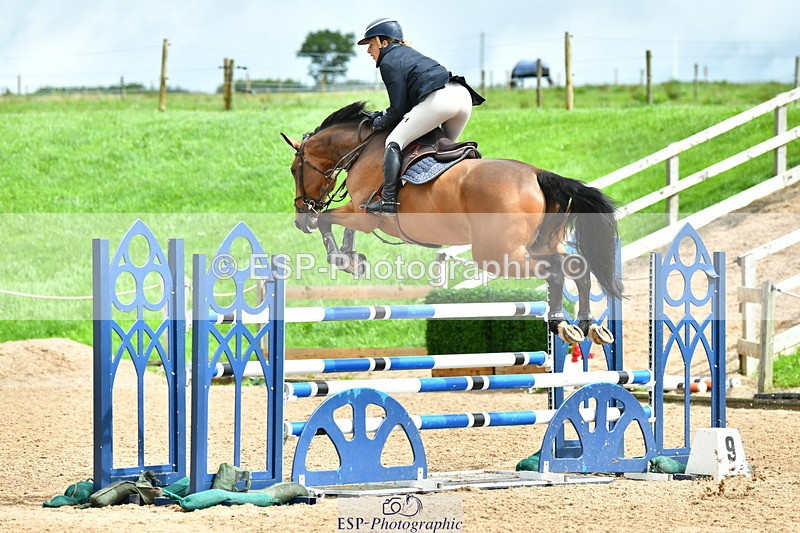 230805A-120846-00342 - Cls 3 Snr Foxhunter & 1.20m Open