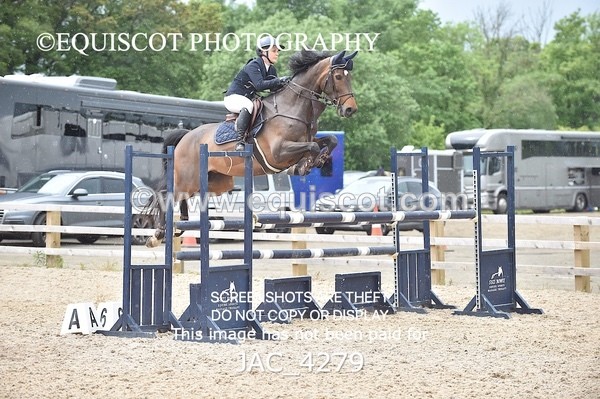 JAC_4279 - CLASS 6 Senior Foxhunter/ 1.20m Open